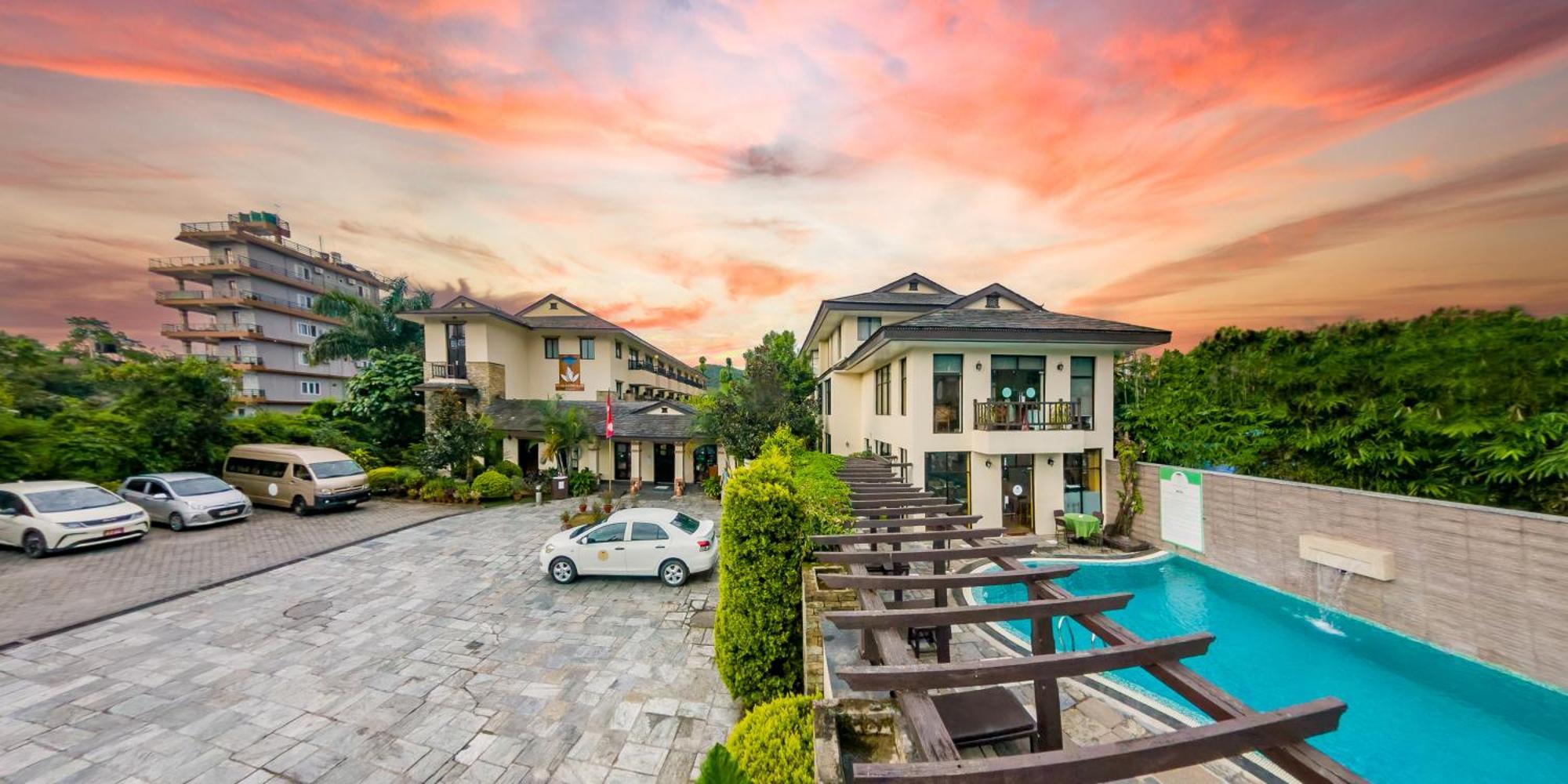 פוקהרה Atithi Resort & Spa מראה חיצוני תמונה